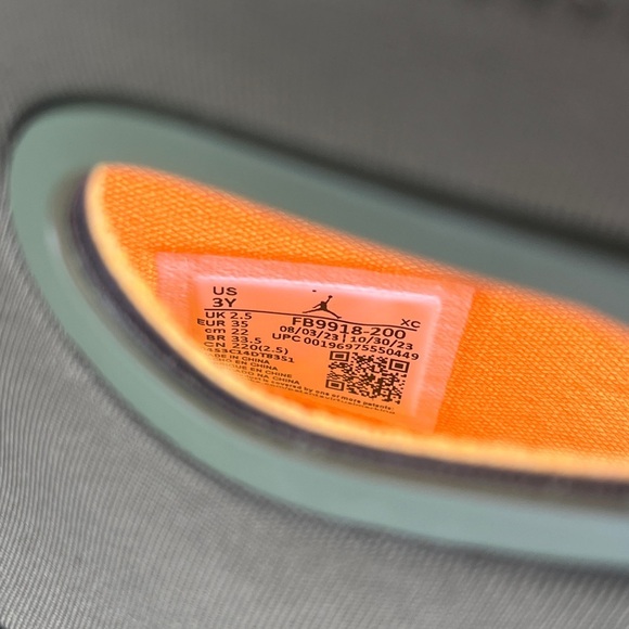 Jordan
Lil drip’
NWOT🔥 - Picture 6 of 9